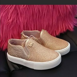 🥰Michael Kors Rose Gold Slide Ons❤️